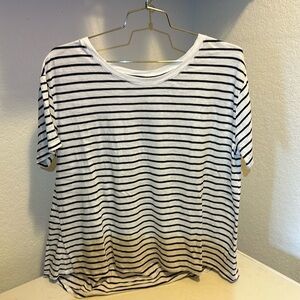 Gap SS women's t-shirt- Women's XL